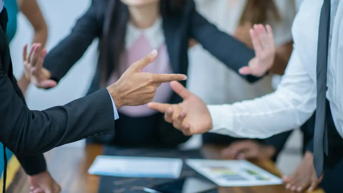Benefits of Combining Mediation with Mental Health Awareness Pershore